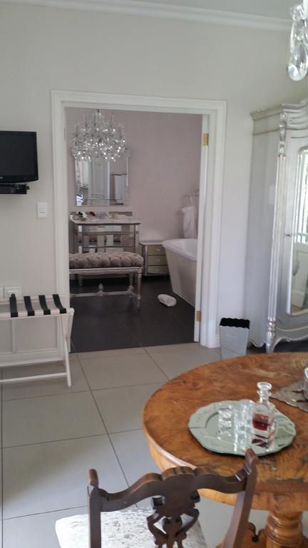 La Riviera Boutique Guesthouse & Spa Aliwal North Chambre photo