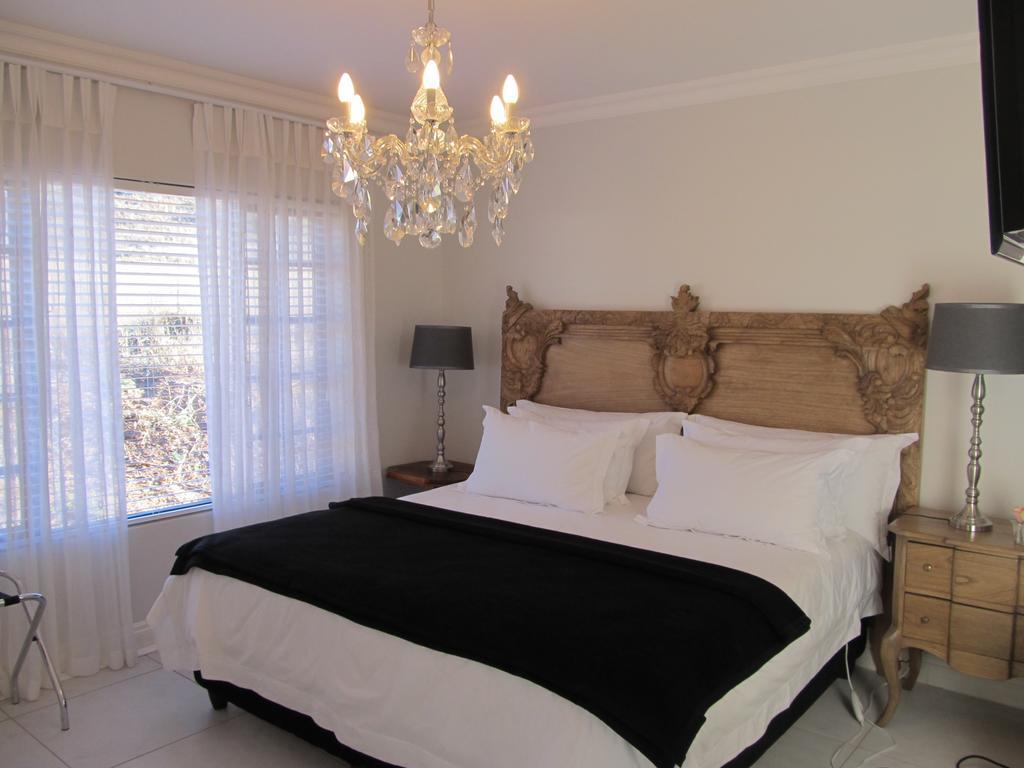 La Riviera Boutique Guesthouse & Spa Aliwal North Chambre photo